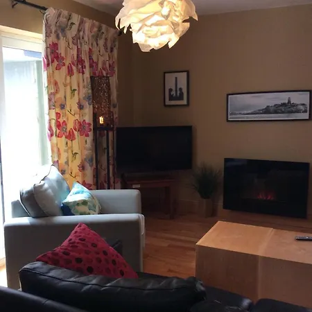 Secluded Ground Floor Village Centre Apartment Dunfanaghy